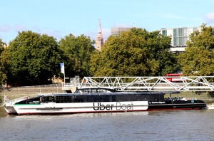 Travelnews.lv iepazīst Londonas transportu gaisā, Temzas upē un uz sliedēm 7