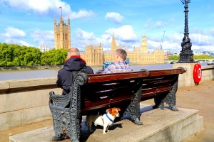 Travelnews.lv no visām pusēm aplūko Lielbritānijas parlamenta ēku un Londonas Bigbenu 6
