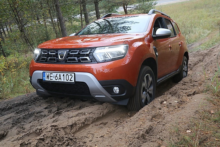 Travelnews.lv ar jauno «Dacia Duster Prestige 1.3 TCE 150 EDC» apceļo Latvijas laukus un mežus 325251