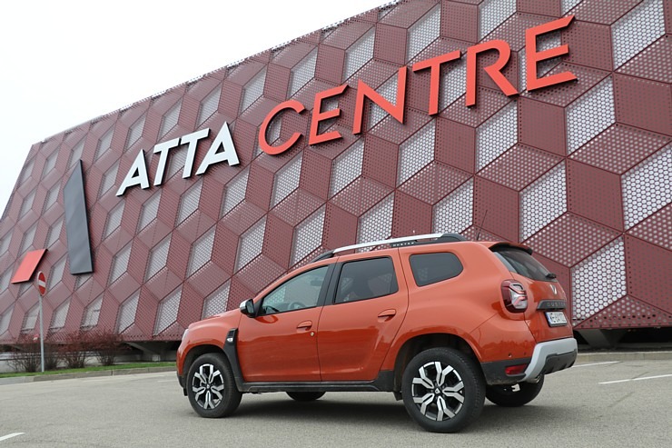 Travelnews.lv ar jauno «Dacia Duster Prestige 1.3 TCE 150 EDC» apceļo rudenīgo Rīgu 325419