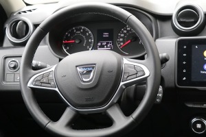 Travelnews.lv ar jauno «Dacia Duster Prestige 1.3 TCE 150 EDC» apceļo rudenīgo Rīgu 22