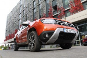 Travelnews.lv ar jauno «Dacia Duster Prestige 1.3 TCE 150 EDC» apceļo rudenīgo Rīgu 6