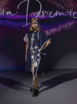 Rīgas modes nedēļā «Riga Fashion Week 2022» prezentējas «Julija Dremiene» no Lietuvas. Foto: Mark Litvyakov 23