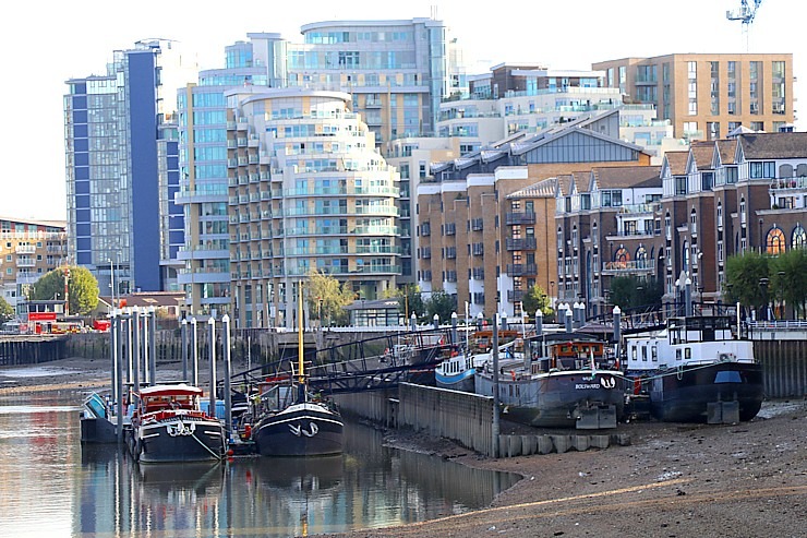 Travelnews.lv gar Temzas labo krastu dodas no Fulham uz Londonas centru 325979