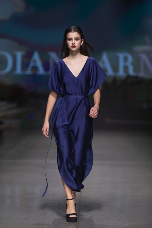 Rīgas modes nedēļā «Riga Fashion Week 2022» prezentējas «Diana Arno» no Igaunijas. Foto: Mark Litvyakov 326182
