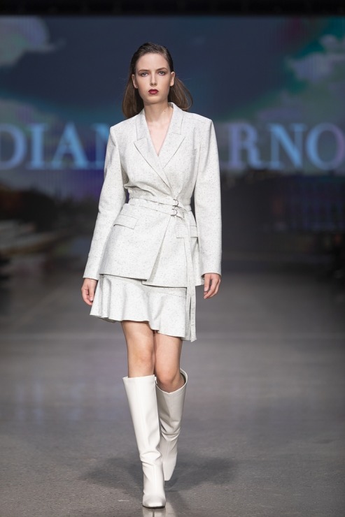 Rīgas modes nedēļā «Riga Fashion Week 2022» prezentējas «Diana Arno» no Igaunijas. Foto: Mark Litvyakov 326165