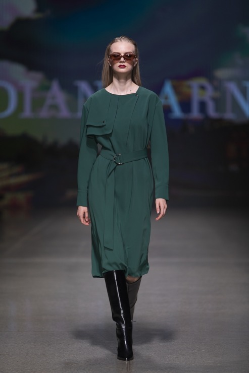 Rīgas modes nedēļā «Riga Fashion Week 2022» prezentējas «Diana Arno» no Igaunijas. Foto: Mark Litvyakov 326169