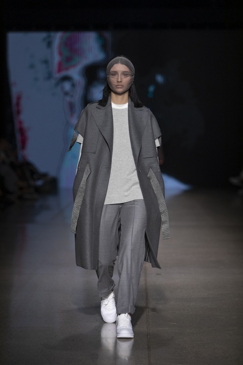 Rīgas modes nedēļā «Riga Fashion Week 2022» prezentējas «Natalija Jansone» no Latvijas. Foto: Mark Litvyakov 326335