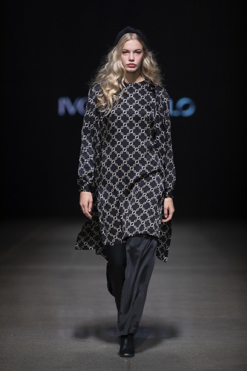 Rīgas modes nedēļā «Riga Fashion Week 2022» prezentējas «Ivo Nikkolo» no Igaunijas. Foto: Mark Litvyakov 326410