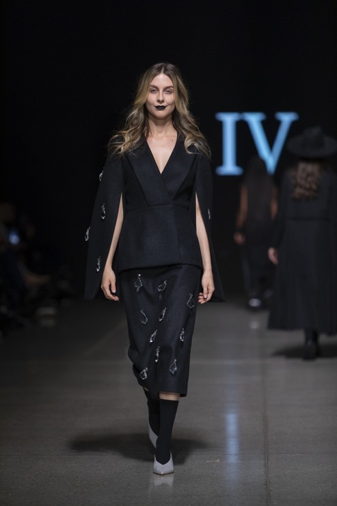 Rīgas modes nedēļā «Riga Fashion Week 2022» prezentējas «Iveta Vecmane» no Latvijas. Foto: Mark Litvyakov 326483