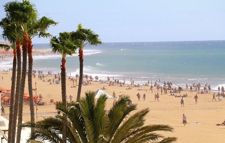 Grankanāriju Maspalomas kāpas ir populāras nūdistu un dabas aizstāvju vidū. Sadarbībā ar Tez Tour Latvia un airBaltic 327786