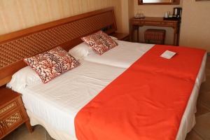 Iepazīstam Grankanāriju dienvidu kūrorta Puerto de Mogan viesnīcu «Hotel Cordial Mogan Playa». Sadarbībā ar Tez Tour Latvia un airBaltic 17