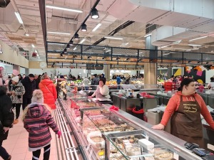 Travelnews.lv apmeklē un izbauda jauno «Pļavnieku tirgu» Rīgā 50