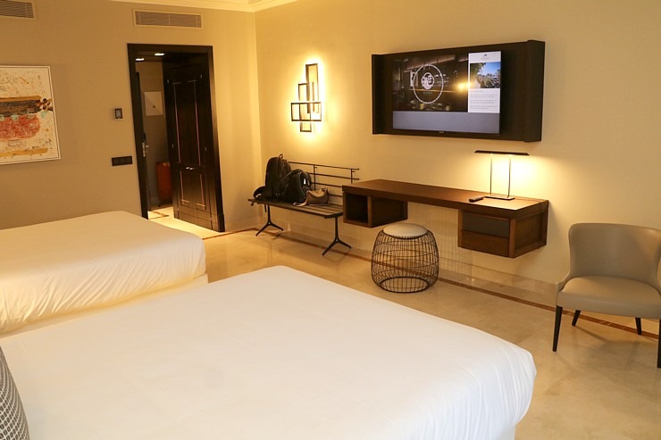 Grankanāriju 5 zvaigžņu viesnīcu «Hotel Lopesan Costa Meloneras Resort & Spa» izbaudām 4 dienas. Sadarbībā ar Tez Tour un airBaltic 328964