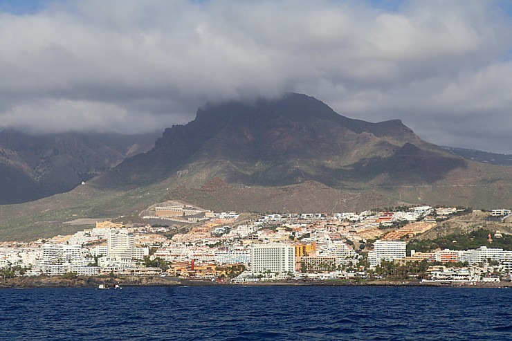 Travelnews.lv ar mazu jahtu izbrauc okeānā pie Tenerifes krastiem. Sadarbībā ar Tez Tour un airBaltic 329581