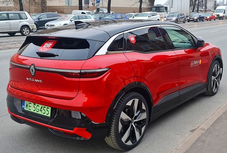 Travelnews.lv ar jauno un elektrisko «Renault Megane E-Tech» ceļo uz Latgali 330400