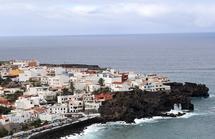 Ļoti daudzi tūristi Tenerifes salu apceļo un iepazīst ar auto. Sadarbībā ar Tez Tour un airBaltic 330501