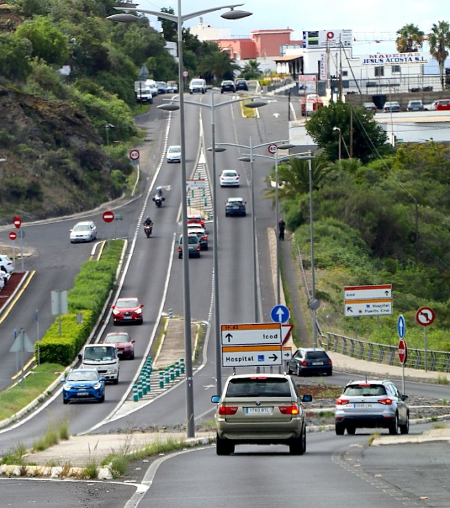 Ļoti daudzi tūristi Tenerifes salu apceļo un iepazīst ar auto. Sadarbībā ar Tez Tour un airBaltic 330505