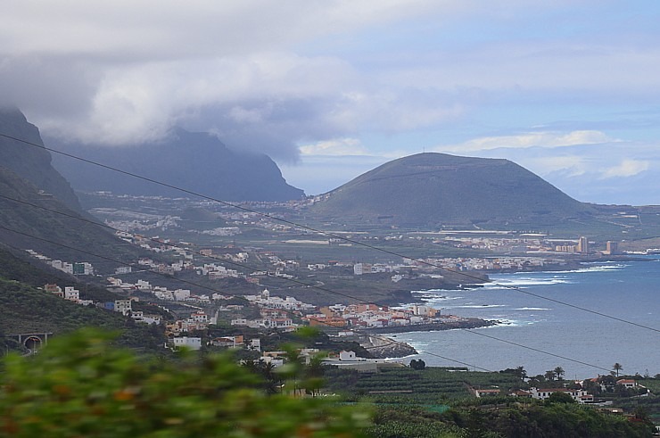 Ļoti daudzi tūristi Tenerifes salu apceļo un iepazīst ar auto. Sadarbībā ar Tez Tour un airBaltic 330509