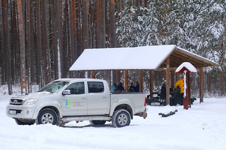 Travelnews.lv ar autonomas «Europcar Latvia» vāģi devās uz Jelgavu, lai dotos 24 km pārgājienā 330679