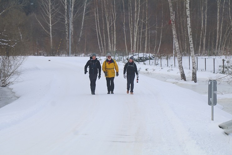 Travelnews.lv izbauda 24 km pārgājienu Jelgavas novadā sala un vēja apstākļos 330767