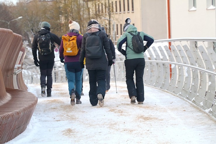 Travelnews.lv izbauda 24 km pārgājienu Jelgavas novadā sala un vēja apstākļos 330751