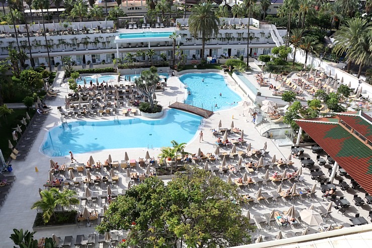 Travelnews.lv ekskursijas veidā iepazīst Tenerifes viesnīcu «Spring Hotel Vulcano & up». Sadarbībā ar Tez Tour un airBaltic 330874