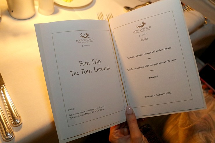 Travelnews.lv izbauda svinīgas vakariņas Tenerifes 5 zvaigžņu viesnīcā «Hotel Botanico & The Oiental Spa Garden». Sadarbībā ar Tez Tour 331019
