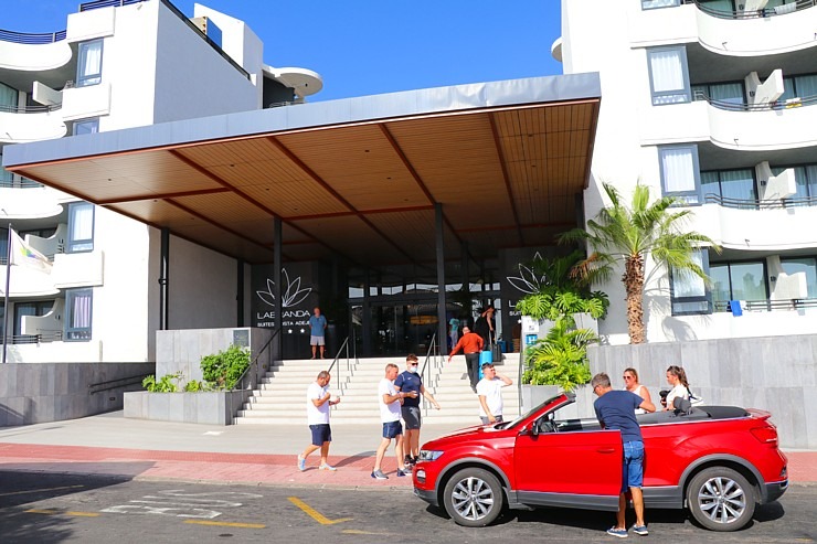 Travelnews.lv iepazīst Tenerifes 4 zvaigžņu viesnīcu «Labranda Suites Costa Adeje». Sadarbībā ar Tez Tour un airBaltic 331102