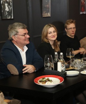 Turpmāk Latvijas «Pavāru kluba» prezidents būs šefpavārs Artūrs Arnicāns 9