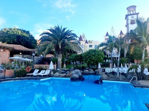 Travelnews.lv iepazīst Tenerifes leģendāro viesnīcu «Gran Hotel Bahía del Duque Resort». Sadarbībā ar Tez Tour un airBaltic 15