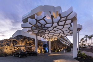 Iepazīstam skaistu Tenerifes 5 zvaigžņu viesnīcu «Royal Hideaway Corales Beach - Adults Only». Foto: barcelo.com. Sadarbībā ar Tez Tour 4