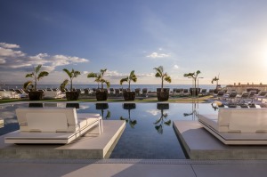 Iepazīstam skaistu Tenerifes 5 zvaigžņu viesnīcu «Royal Hideaway Corales Beach - Adults Only». Foto: barcelo.com. Sadarbībā ar Tez Tour 7