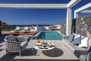 Iepazīstam skaistu Tenerifes 5 zvaigžņu viesnīcu «Royal Hideaway Corales Beach - Adults Only». Foto: barcelo.com. Sadarbībā ar Tez Tour 9