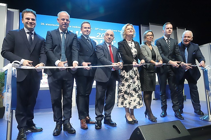 Tūrisma izstādes «Balttour 2023» atklāšanas ceremonija Ķīpsalā. Foto: Rojs Maizītis 332355