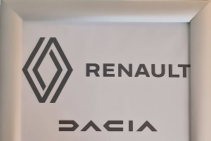«Renault» un «Dacia» prezentē 2022.gada rezultātus un jaunumus «Mercure Riga Centre Hotel» 1