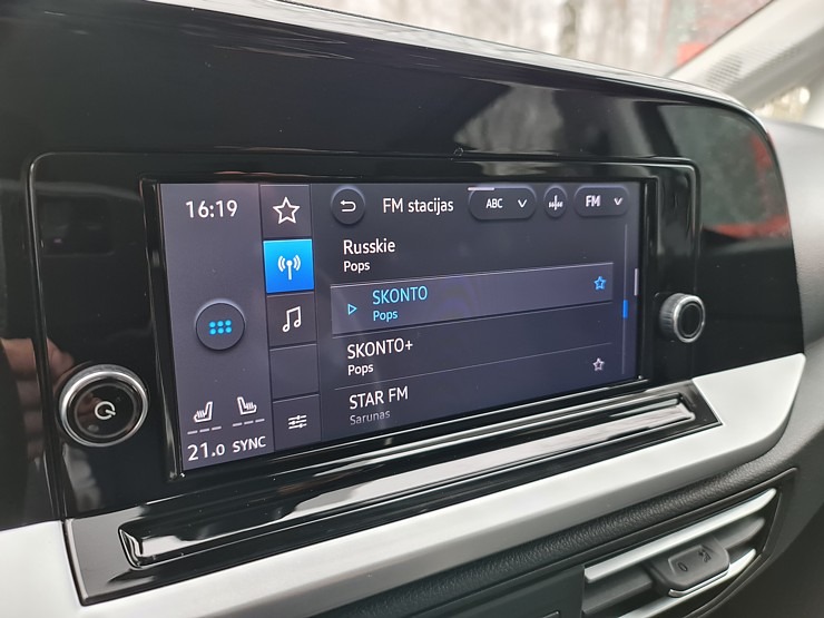 Travelnews.lv sadarbībā ar auto nomu «Europcar Latvija» izbrauc 721 km ar 7-vietīgo Ford Tourneo Connect 333922
