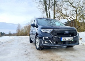 Travelnews.lv sadarbībā ar auto nomu «Europcar Latvija» izbrauc 721 km ar 7-vietīgo Ford Tourneo Connect 5