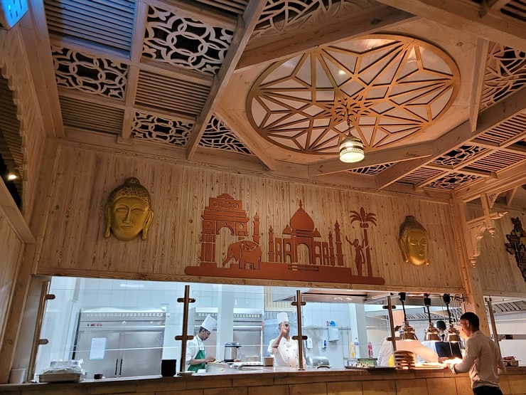Travelnews.lv sadarbībā ar «Tez Tour Latvia» iepazīst Hurgadas restorānu «Manohar Indian Cuisine» 334065