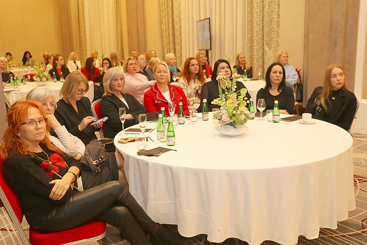 «airBaltic» rīko ceļojumu konsultantiem Dubaijas «Dubai Roadshow» Vecrīgas viesnīcā «Grand Hotel Kempinski Riga» 334210