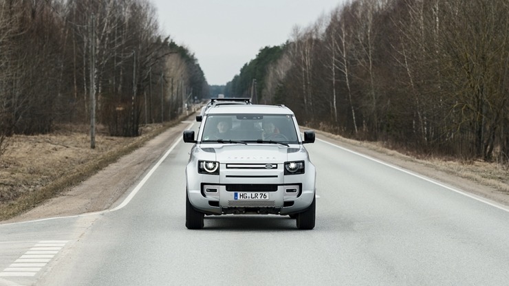 Svinot Land Rover un Defender 75. gadskārtu, zīmola fani dodas piedzīvojumu braucienā uz Vidzemi. Foto: Velocita.lv 334530