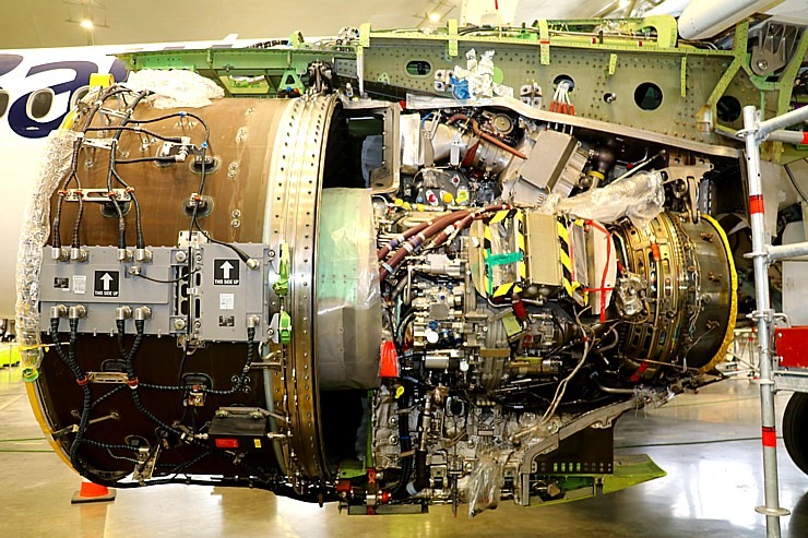 «airBaltic» rīko medijiem atvērto durvju dienu un iepazīstina ar lidmašīnu apkopes angāru 334607