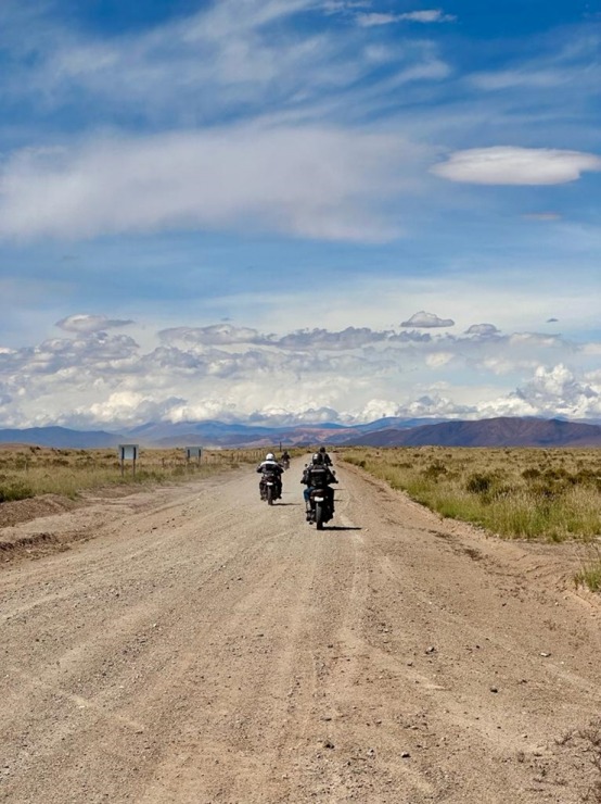 Arnis Jaudzems ar motociklu apceļo Argentīnu 2000 km garā maršrutā. Foto: Arnis Jaudzems 335001