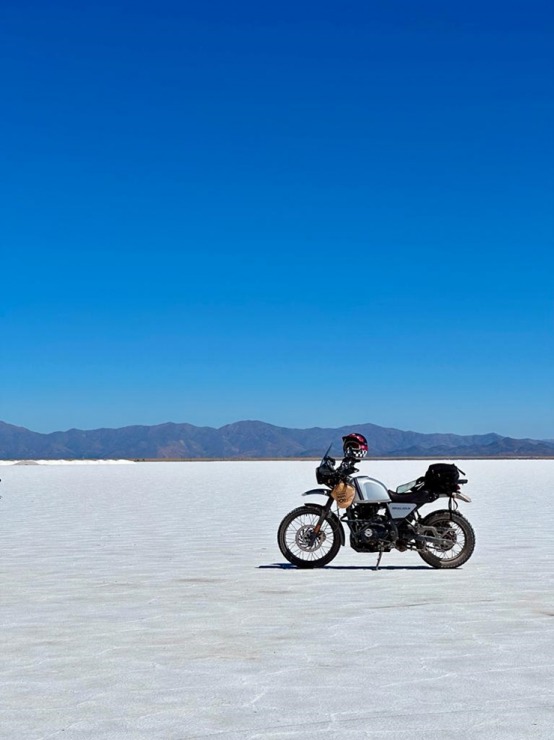 Arnis Jaudzems ar motociklu apceļo Argentīnu 2000 km garā maršrutā. Foto: Arnis Jaudzems 335006