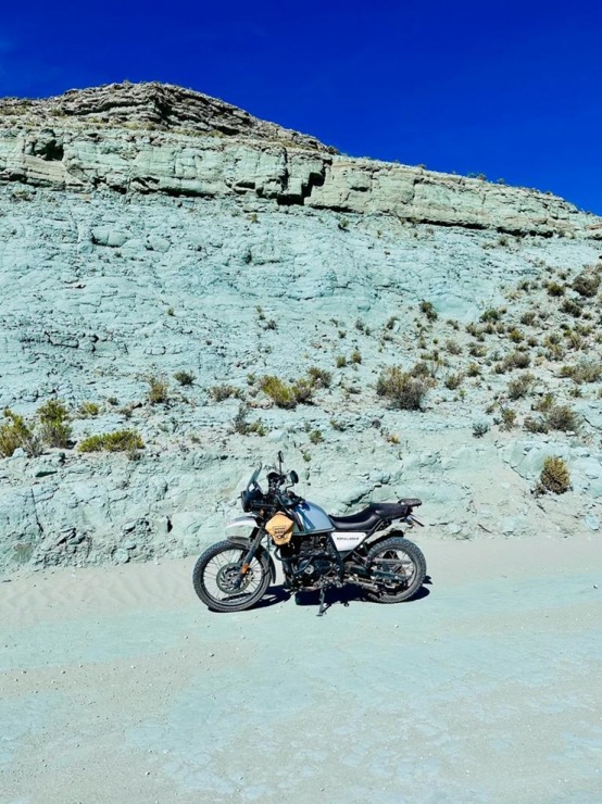Arnis Jaudzems ar motociklu apceļo Argentīnu 2000 km garā maršrutā. Foto: Arnis Jaudzems 334997