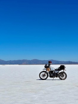 Arnis Jaudzems ar motociklu apceļo Argentīnu 2000 km garā maršrutā. Foto: Arnis Jaudzems 17