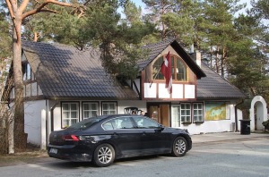 Travelnews.lv sadarbībā ar «Europcar Latvija» izbauda kafejnīcas «Vizbuļi» ēdienu Bērzciemā 15