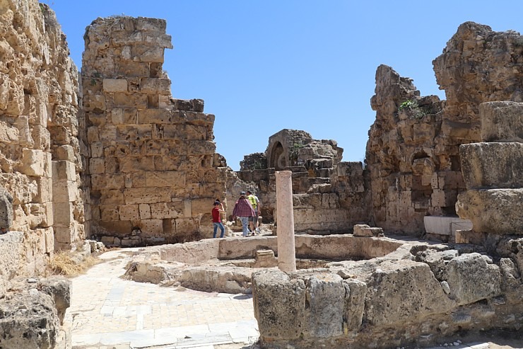 Travelnews.lv apmeklē Ziemeļkipras iespaidīgākās antīkās romiešu pilsētas drupas Salamis 336210