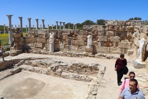 Travelnews.lv apmeklē Ziemeļkipras iespaidīgākās antīkās romiešu pilsētas drupas Salamis 21