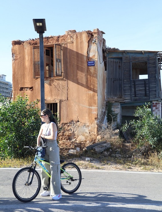 Travelnews.lv apmeklē slēgto un pamesto Famagustas pilsētas daļu Varošu Ziemeļkiprā 336250